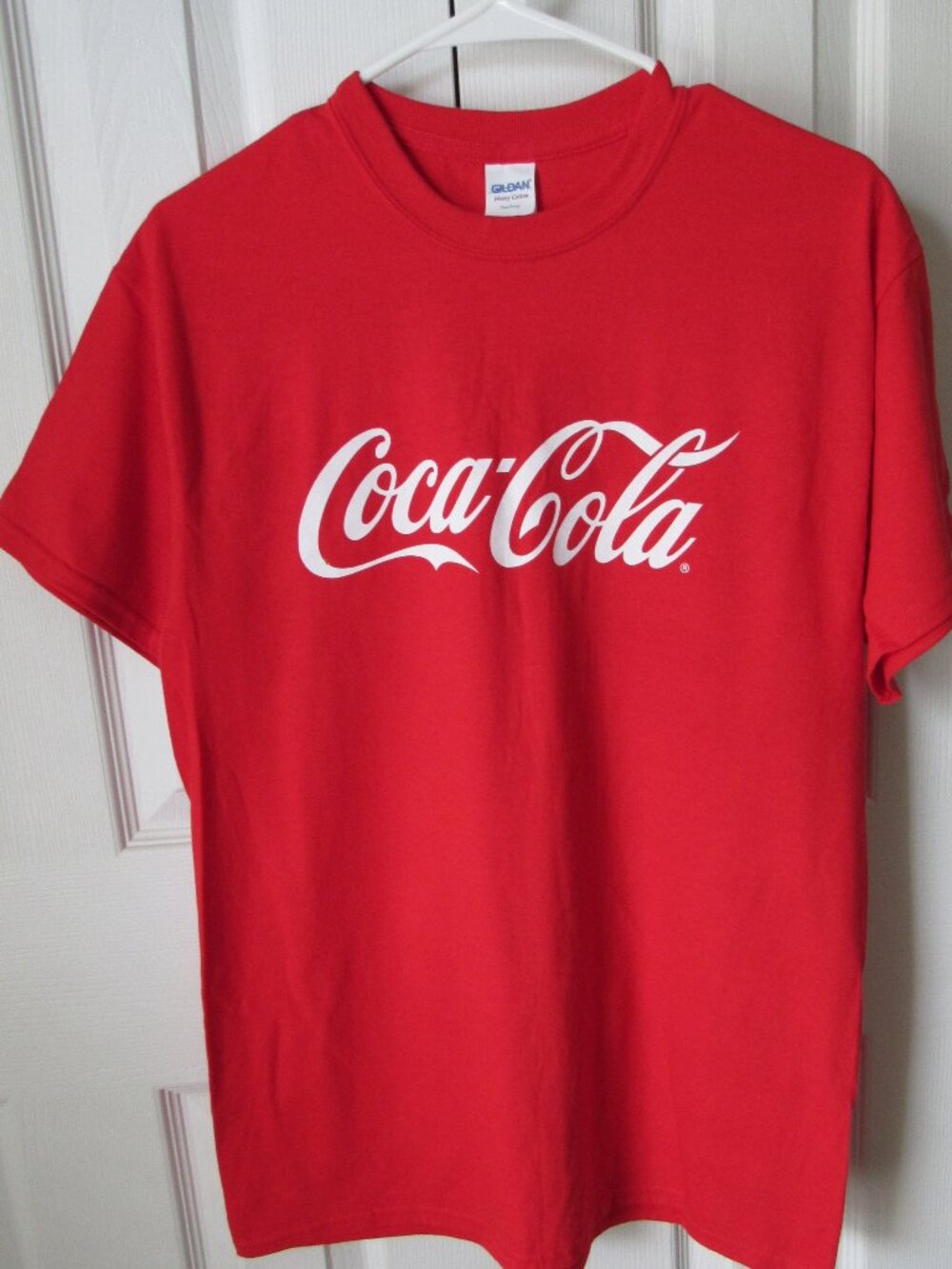COCA COLA COKE Red Logo Tee Shirt Top Size M 100% Cotton New Advertising Gildan